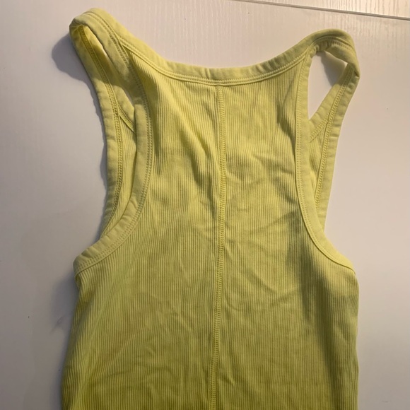 5/$10 Aerie Yellow Ribbed Tank Top - Picture 4 of 5